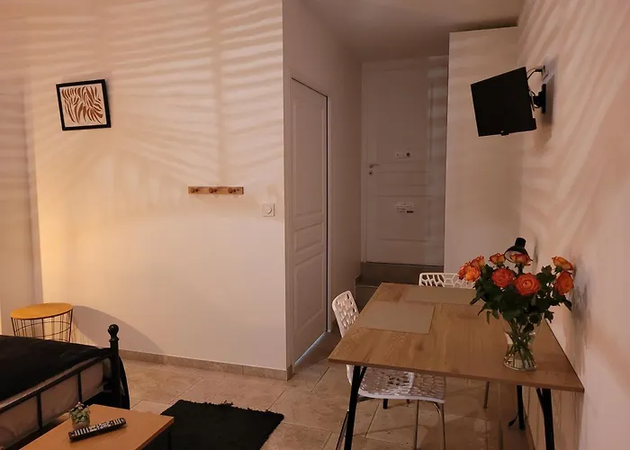 La Gurlanne 住宿加早餐酒店 3*