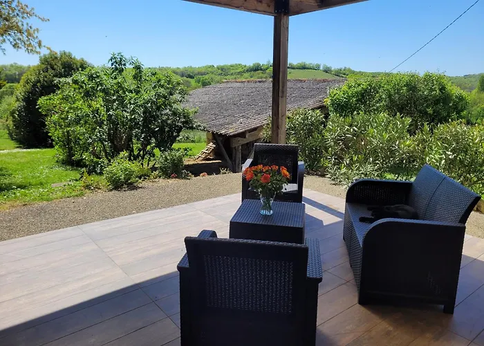 住宿加早餐酒店 La Gurlanne 3*